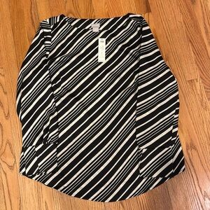 Chico’s popover strip silky blouse size 2. NWT